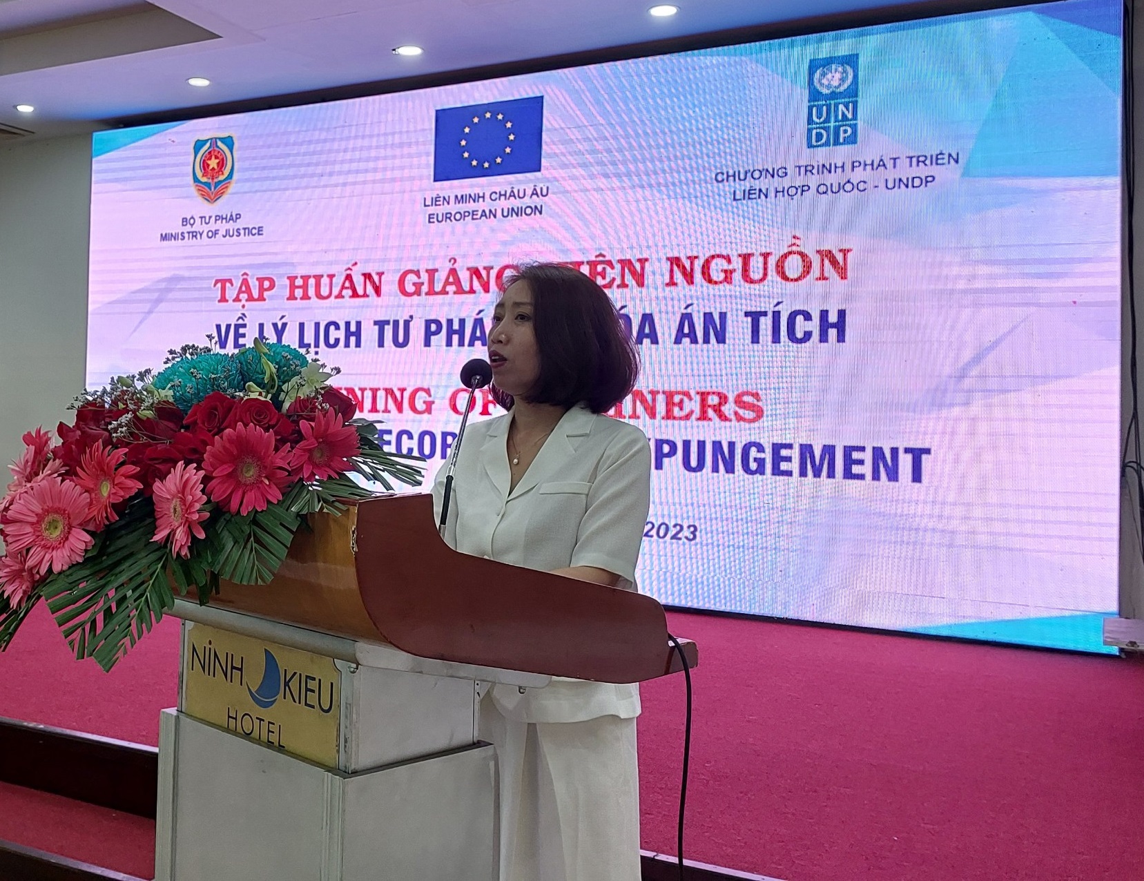 Tập huấn giảng viên nguồn về lý lịch tư pháp và xóa án tích tại Cần Thơ