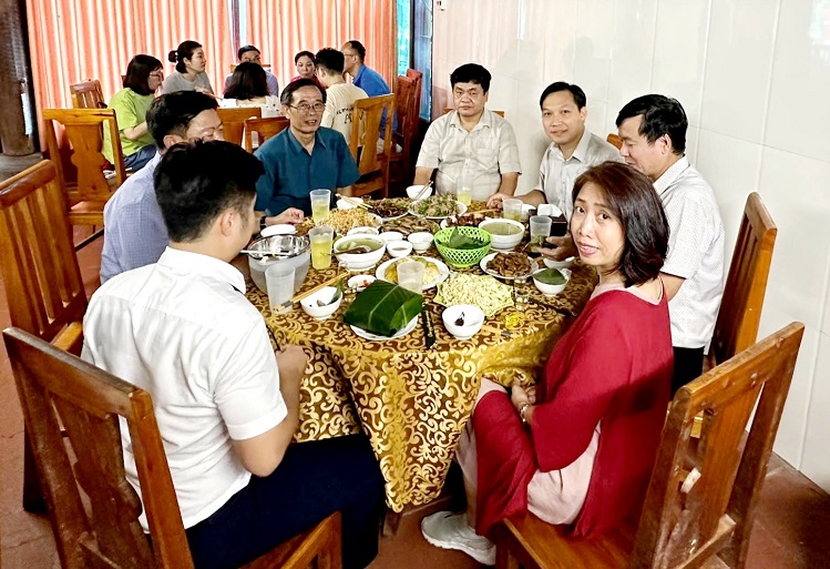 Công đoàn Trung tâm Lý lịch tư pháp quốc gia tổ chức hoạt động “Bữa cơm công đoàn” năm 2024